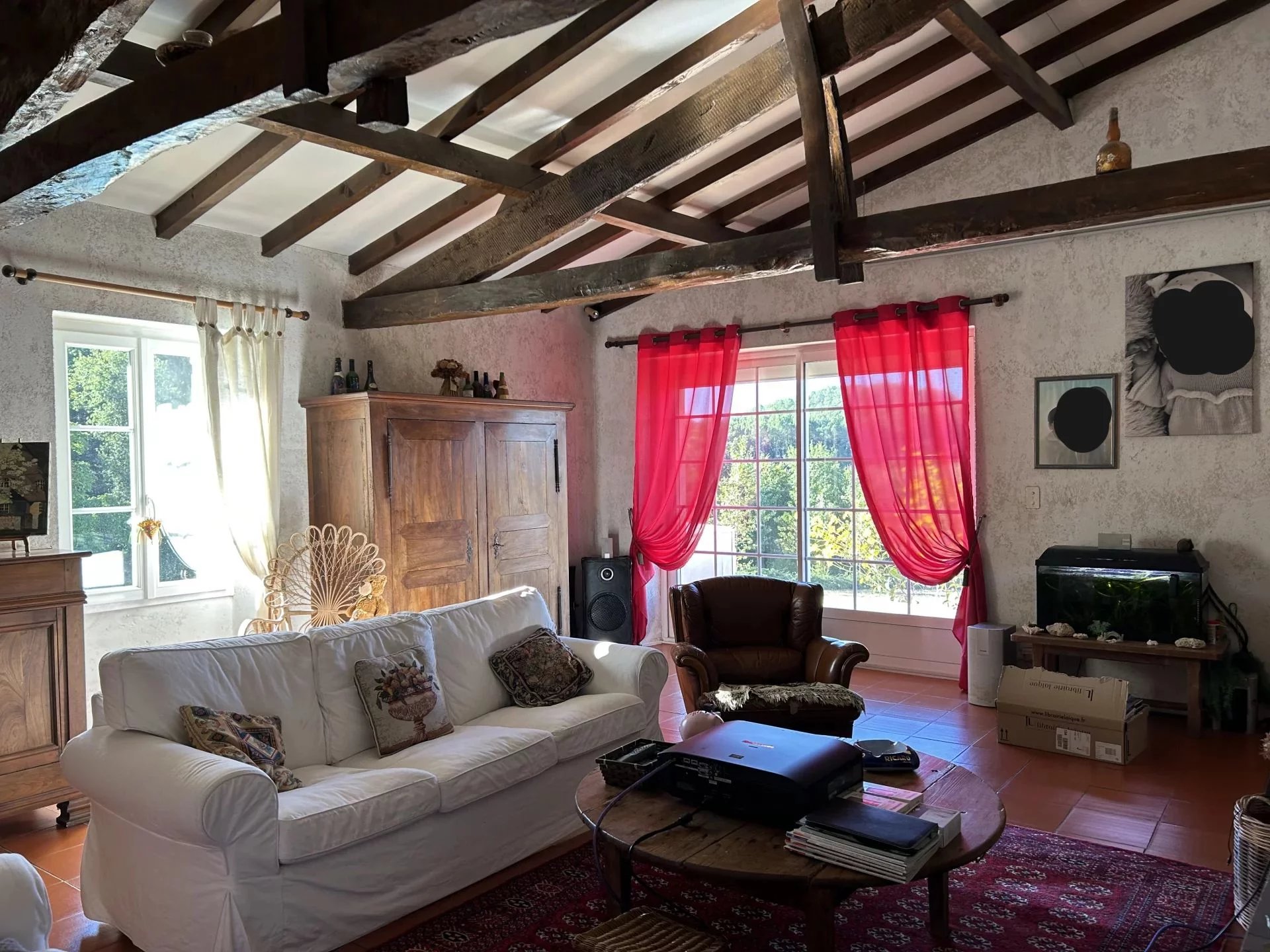 Charming property in idyllic setting with income generating guest house, Poitou-Charentes – France – BVI67178