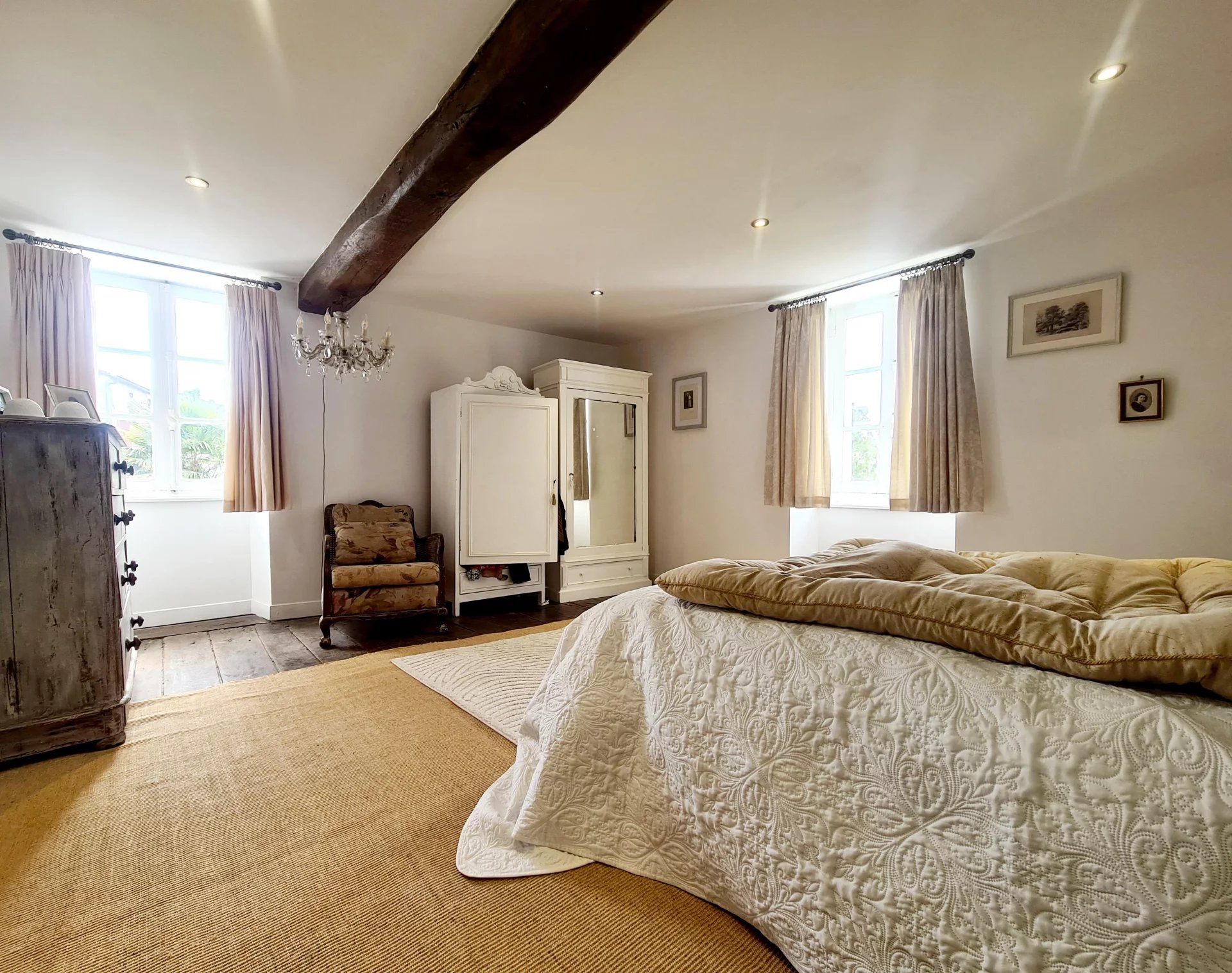 Beautifully restored village house within walking distance to Verteillac, Aquitaine – France – BVI76924