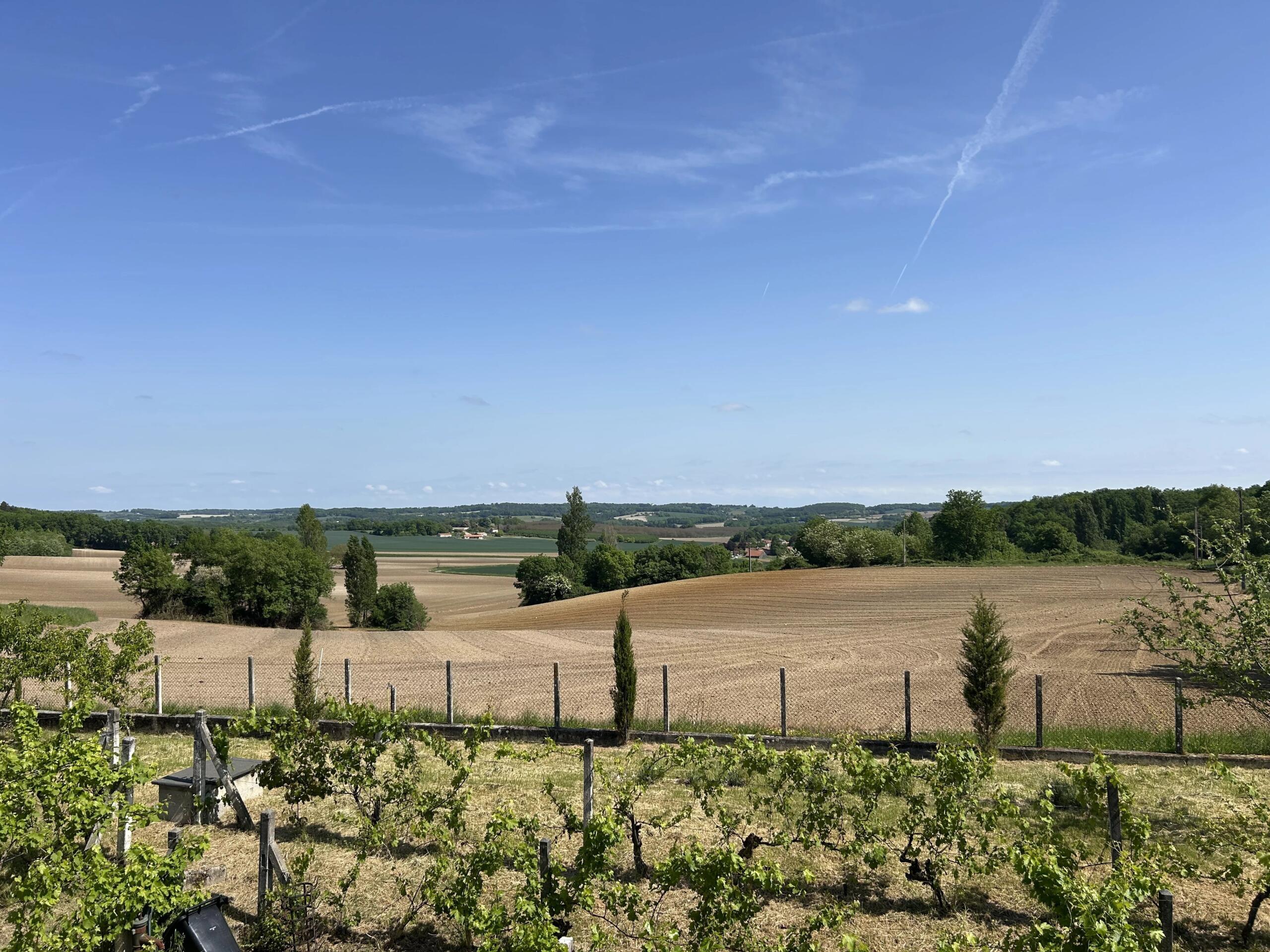 Detached lock-up and leave property, Poitou-Charentes – France – BVI85456