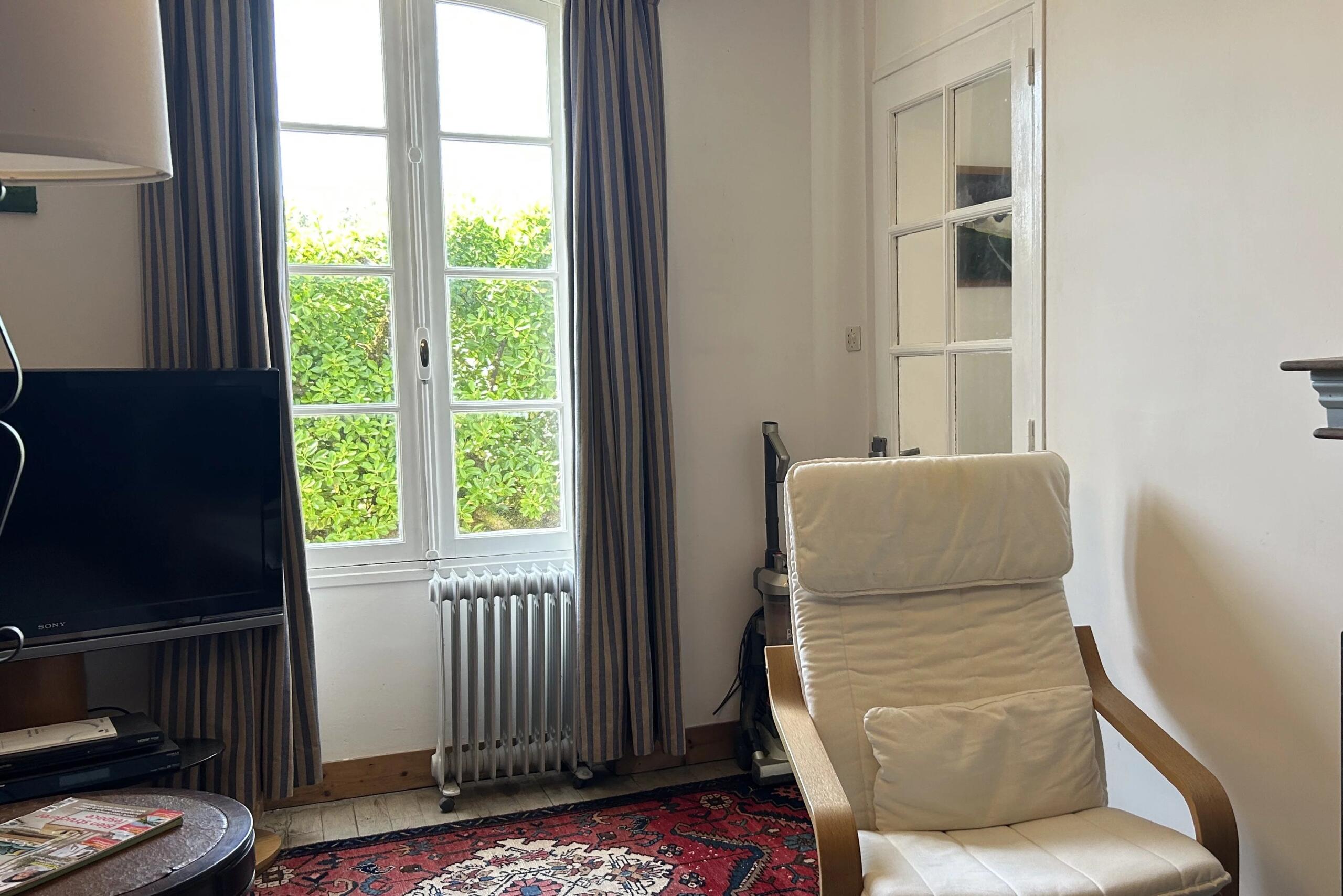 Detached lock-up and leave property, Poitou-Charentes – France – BVI85456
