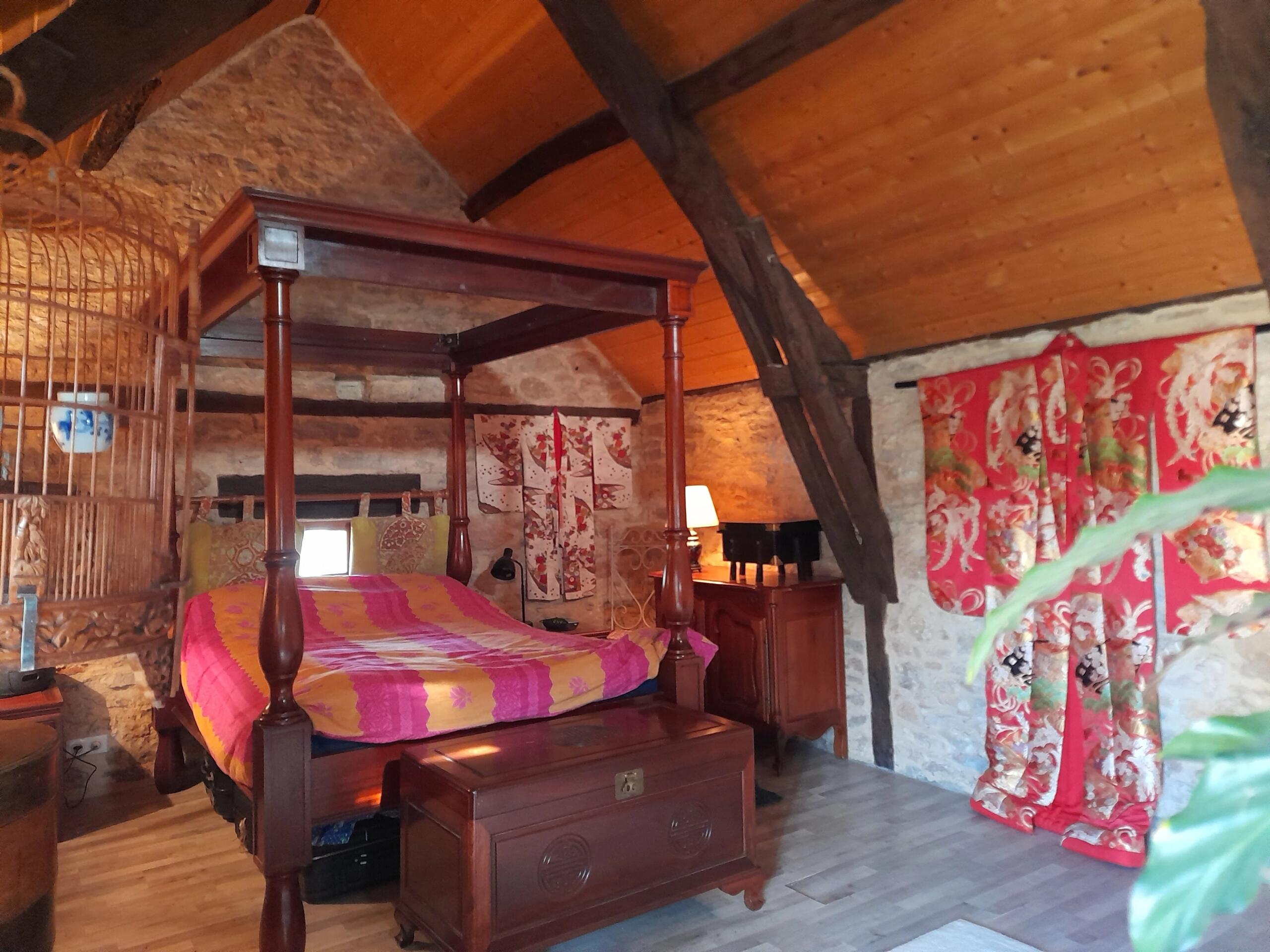 Sector Villeneuve, Aveyron: Charming detached house with guest annex and swimming pool, Midi-Pyrénées – France – BVI85149