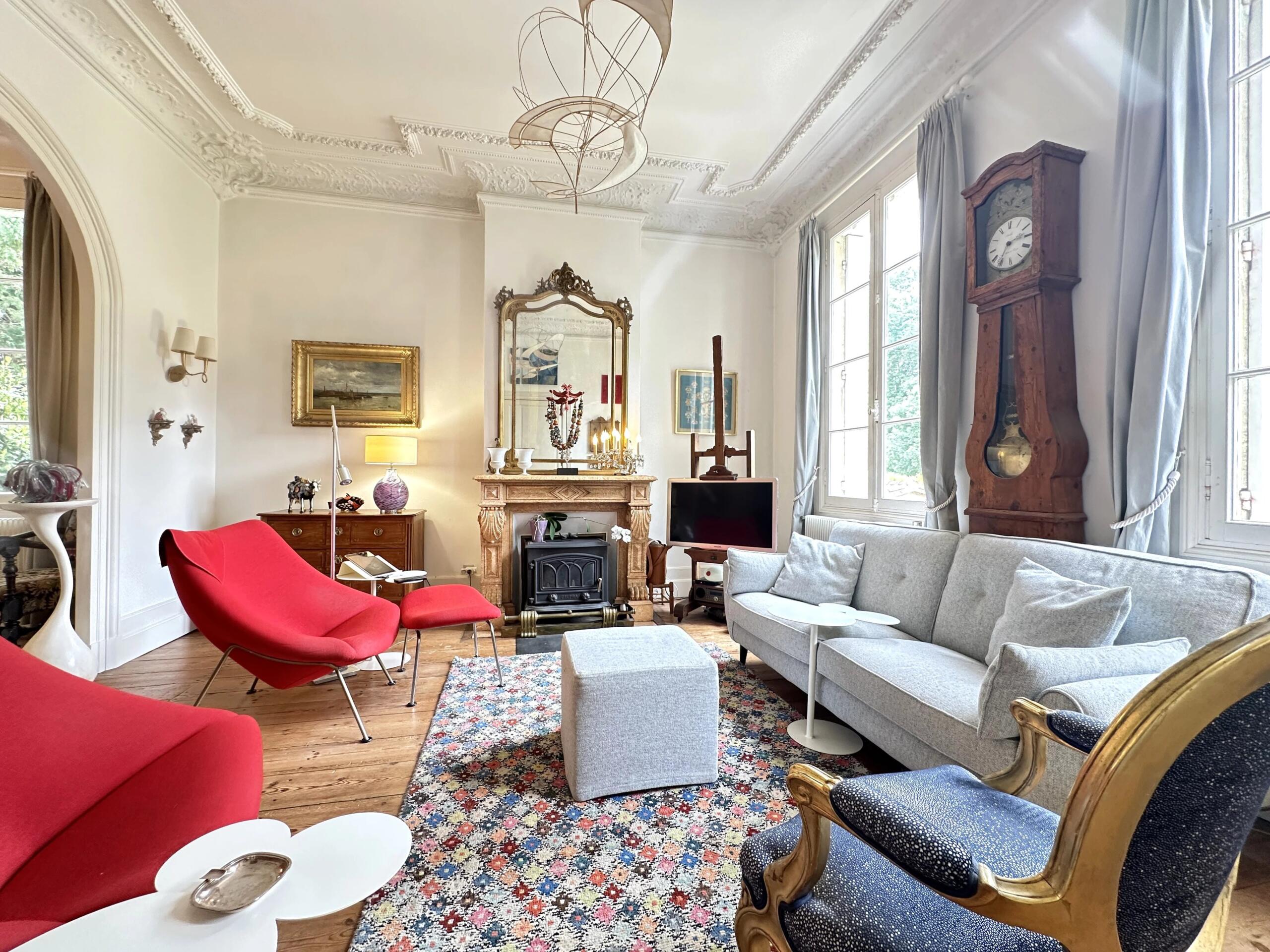Elegant French Manor House with Parkland, Pool and River Access – Between Bordeaux, Saint-Émilion and Bergerac, Aquitaine – France – BVI85176