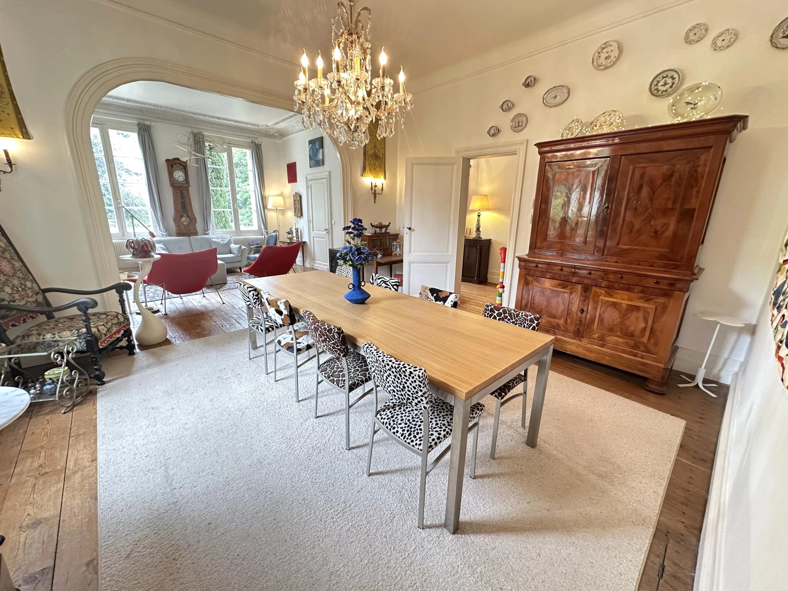 Elegant French Manor House with Parkland, Pool and River Access – Between Bordeaux, Saint-Émilion and Bergerac, Aquitaine – France – BVI85176