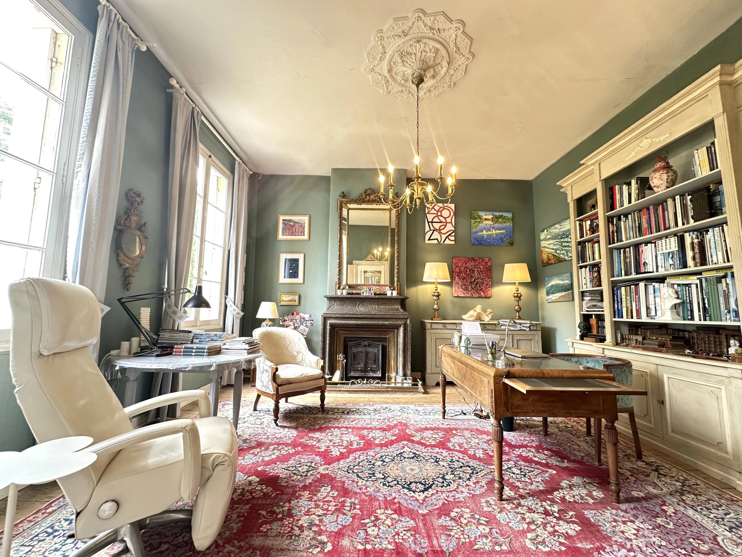 Elegant French Manor House with Parkland, Pool and River Access – Between Bordeaux, Saint-Émilion and Bergerac, Aquitaine – France – BVI85176