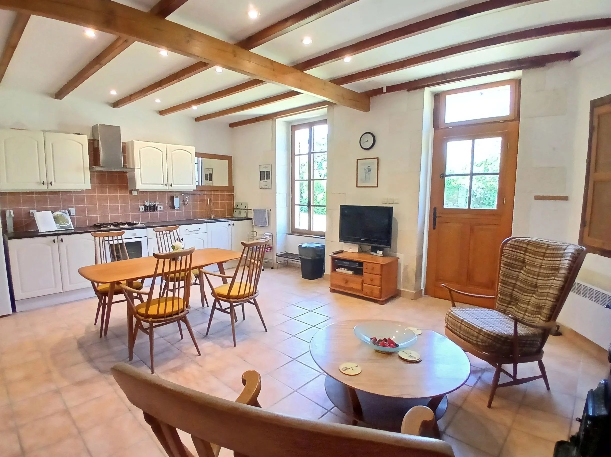 Two charming stone cottages with local amenities and potential for  development, Poitou-Charentes – France – BVI77819