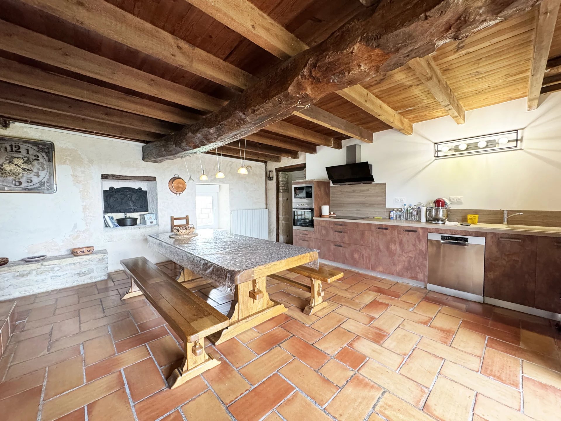 Charming 3 bedroom property,  pool and potential gîte, close to all amenities, Poitou-Charentes – France – BVI74379