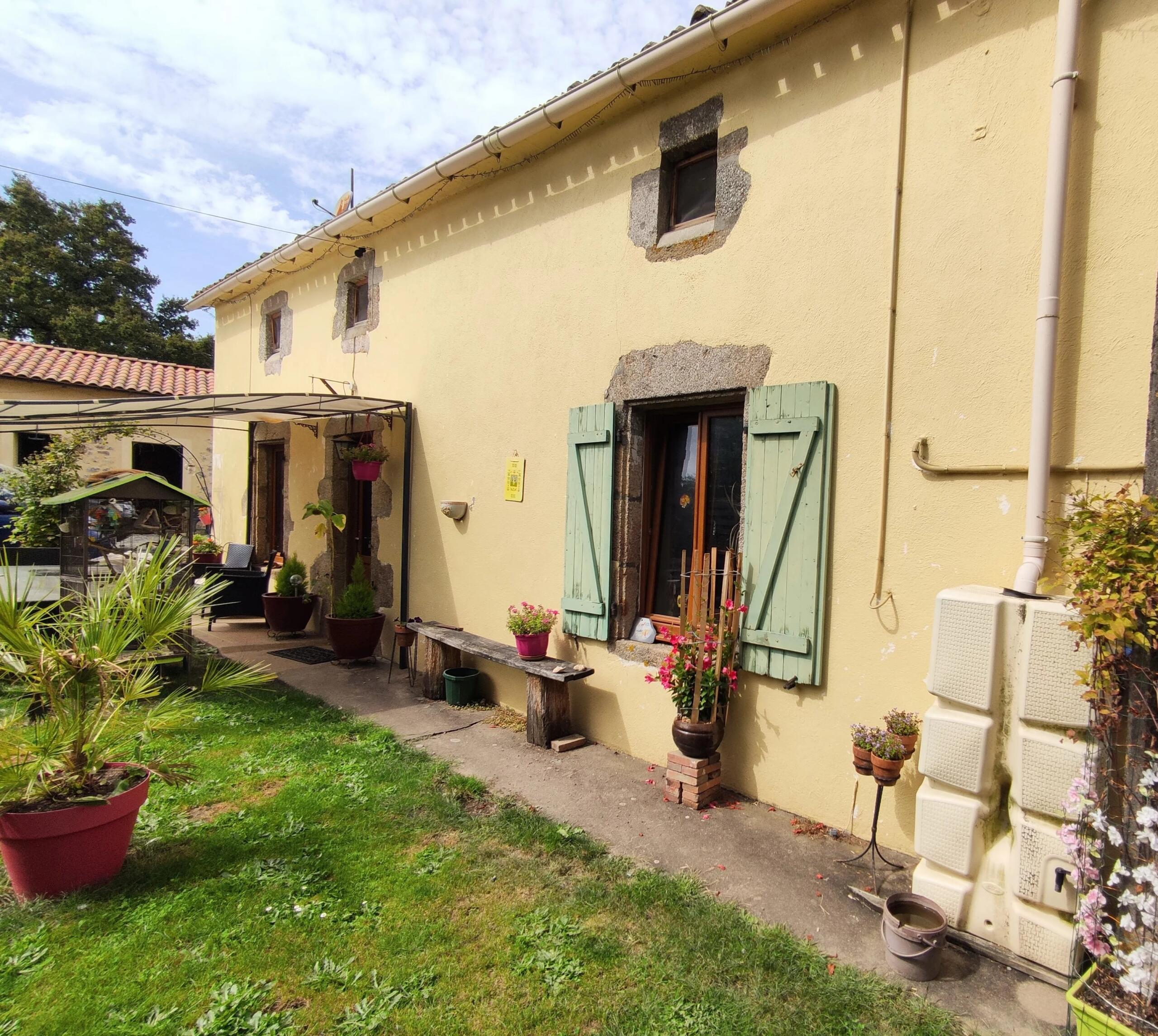 Country Property with Pool, Land and Character – Set on 2.8 Hectares, Nouvelle-Aquitaine – France – BVI72135