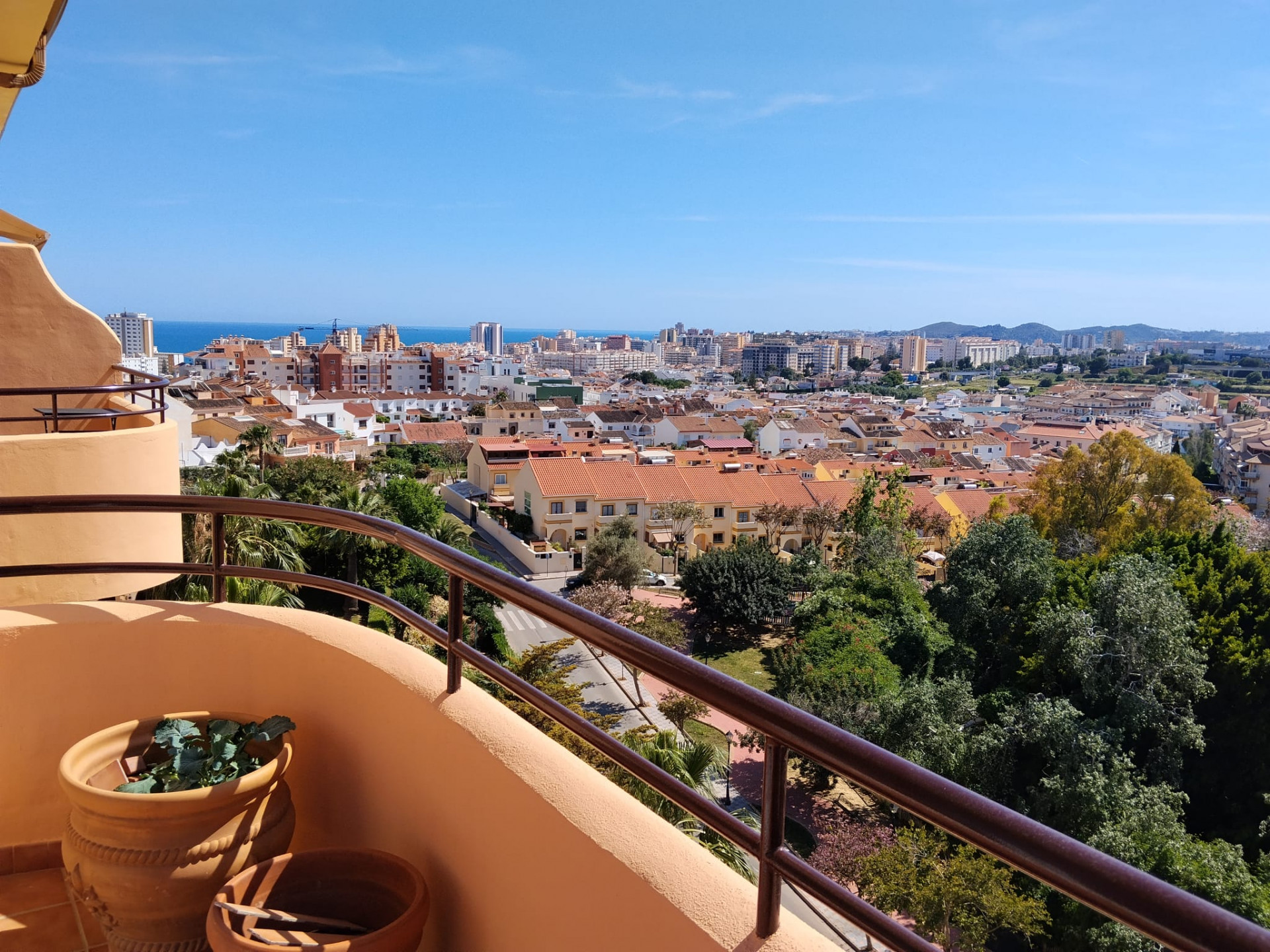 2 bedroom Apartment in Fuengirola, Malaga, Spain – 428-05444D