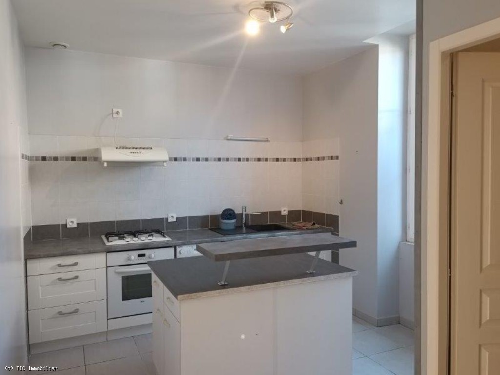 4 bedroom House in Aunac, France – r7484