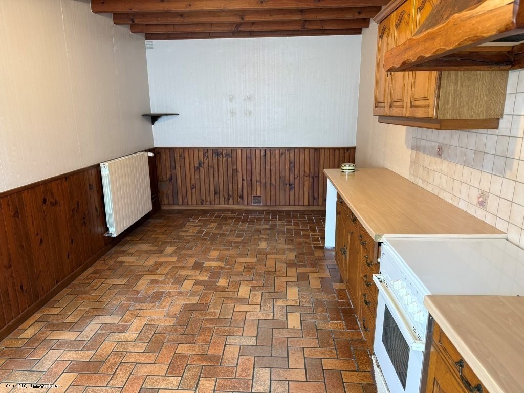 3 bedroom House in Ruffec, France – r7480