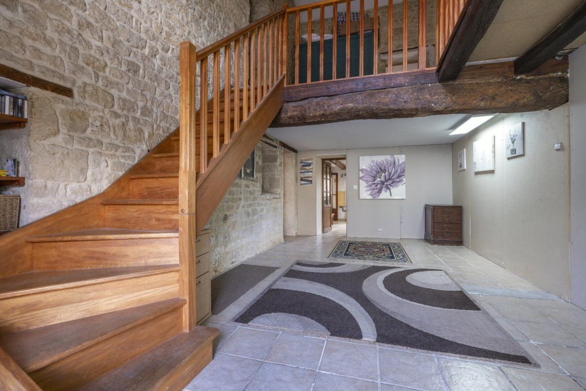 7 bedroom maison de village in Coivert, Charente-Maritime, France