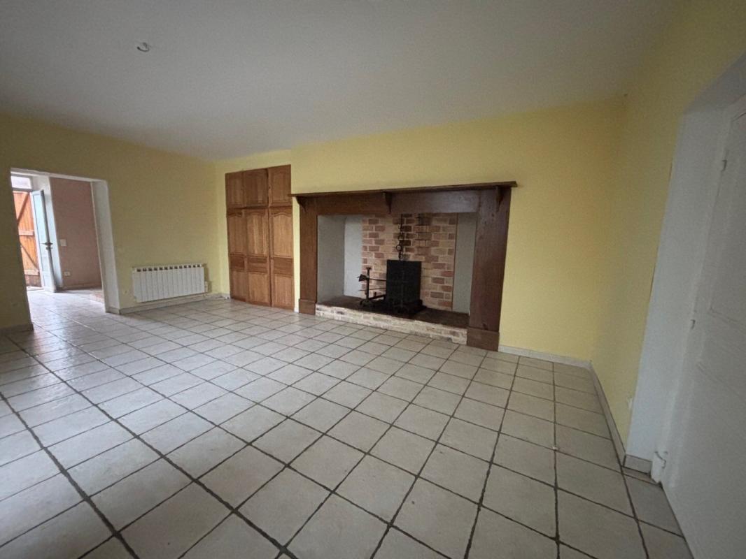 6 bedroom corps de ferme in Lamagdelaine, Lot, France