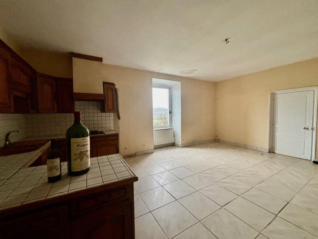 6 bedroom corps de ferme in Lamagdelaine, Lot, France