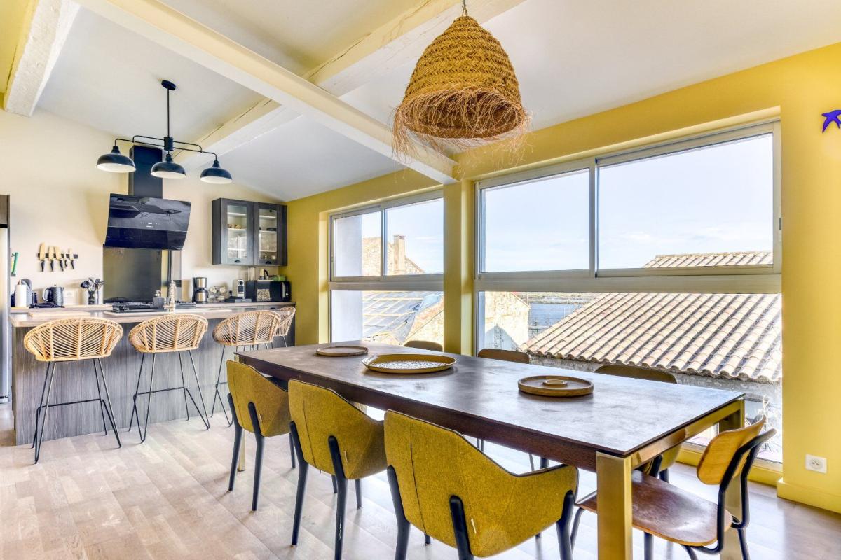 6 bedroom maison de village in Peyriac De Mer, Aude, France