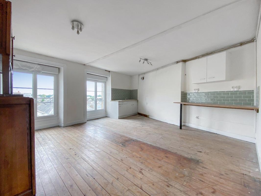 4 bedroom immeuble in Gorron, Mayenne, France