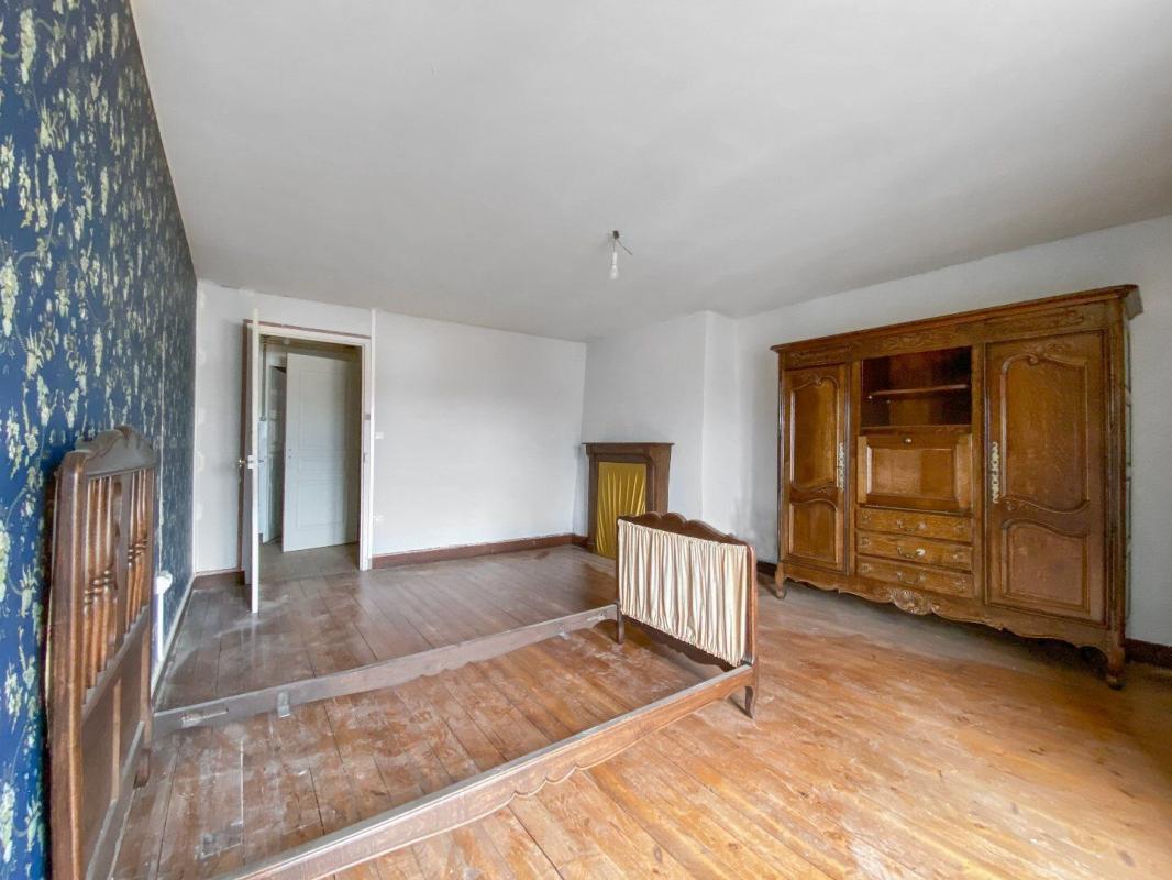 4 bedroom immeuble in Gorron, Mayenne, France
