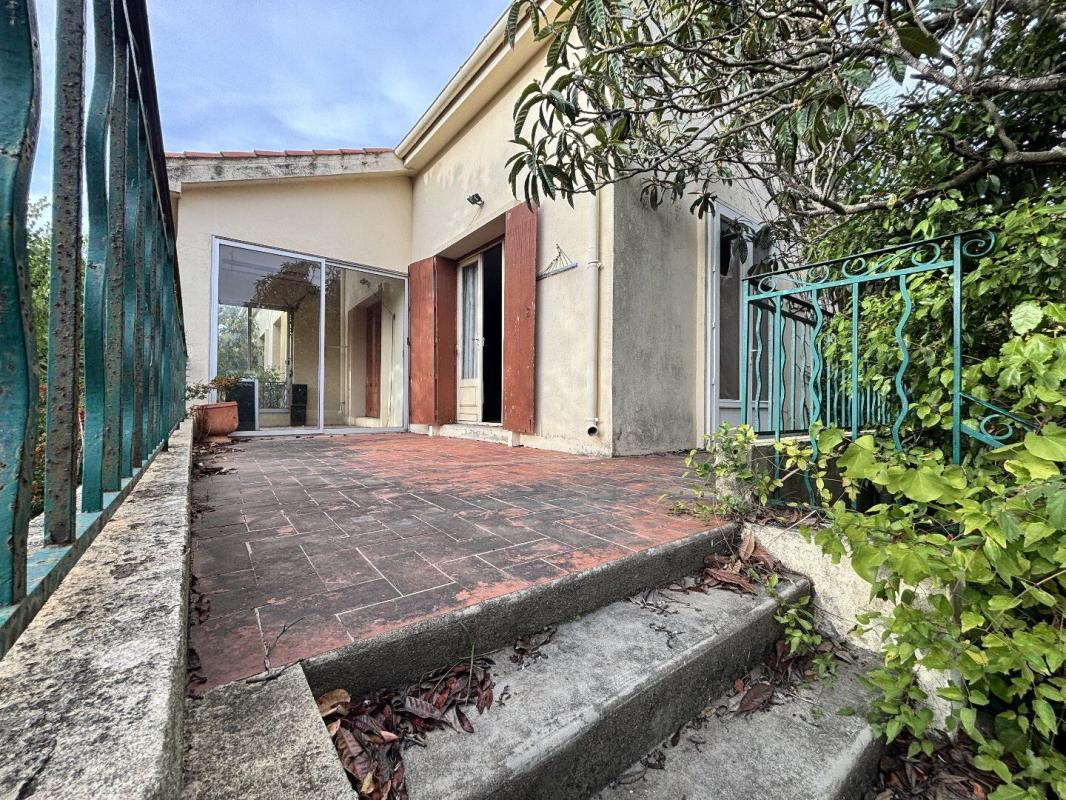 4 bedroom commerces/negoce in Saint Genies De Fontedit, Hérault, France
