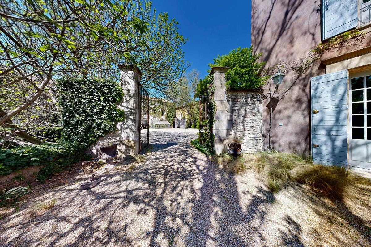16 bedroom propriete in L Isle Sur La Sorgue, Vaucluse, France