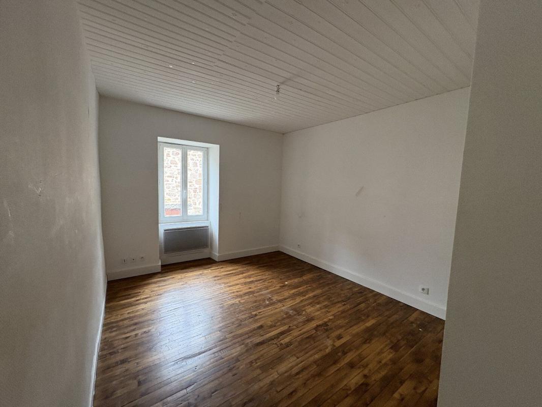 4 bedroom maison in Saint Aulaire, Corrèze, France