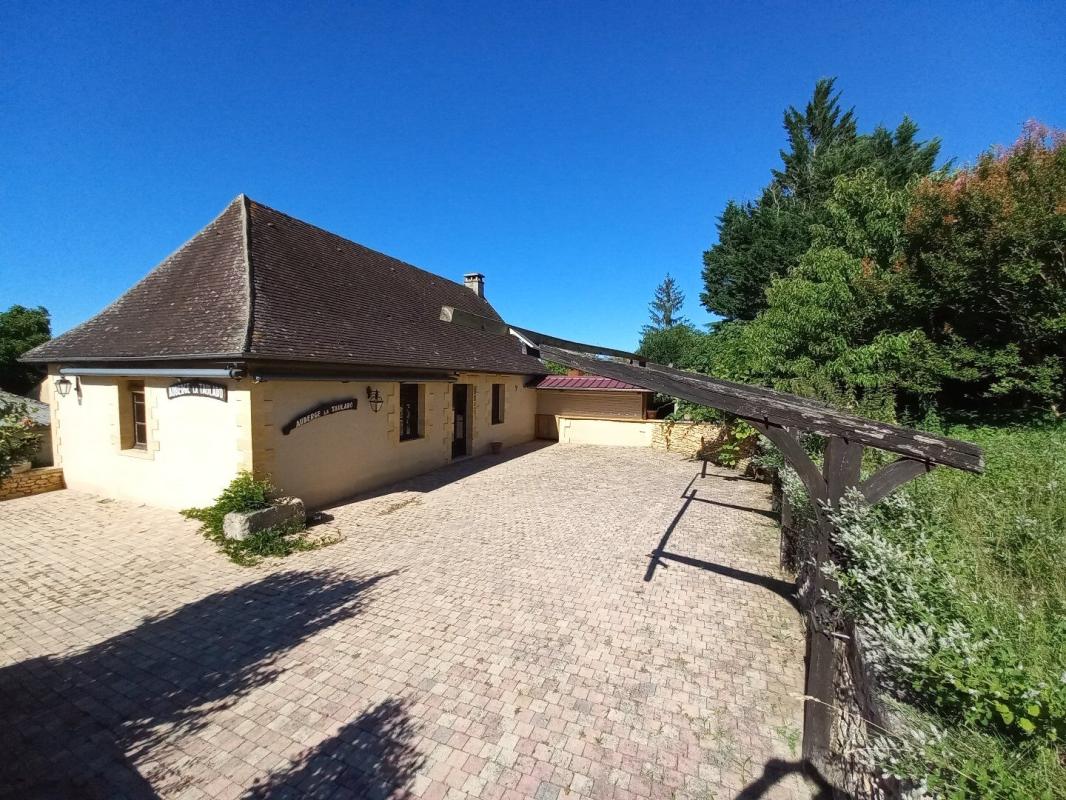 23 bedroom propriete in Sireuil, Dordogne, France