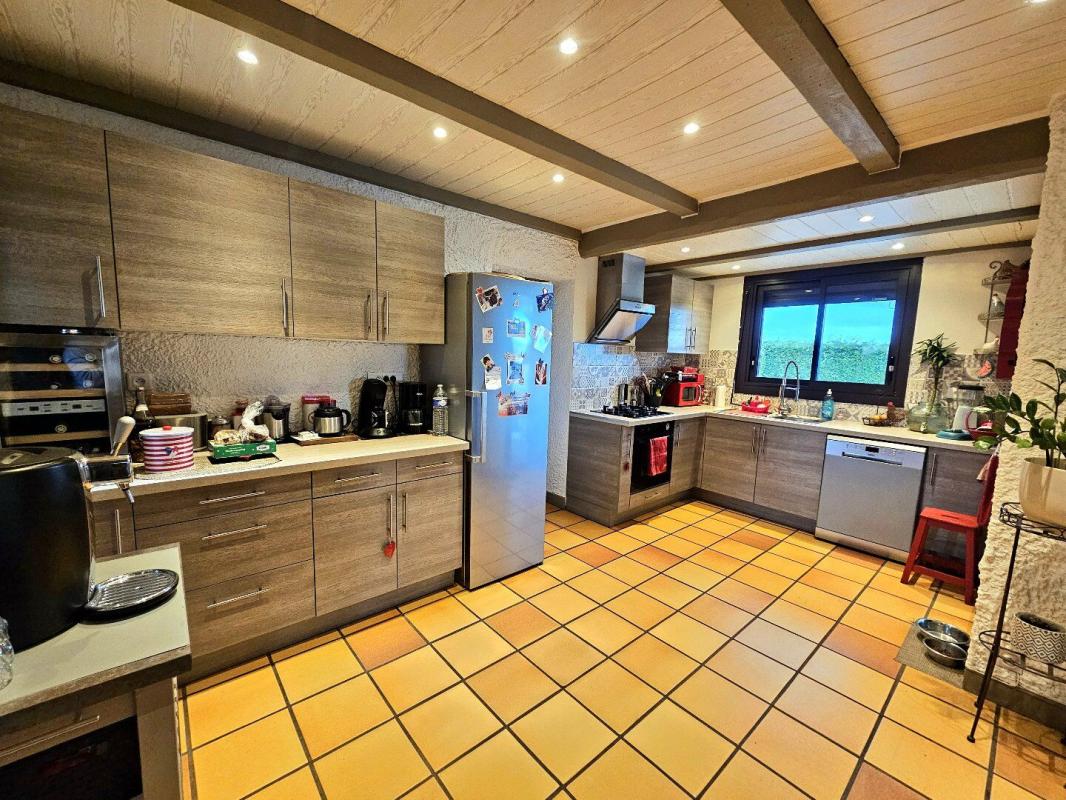 5 bedroom propriete in Baraqueville, Aveyron, France