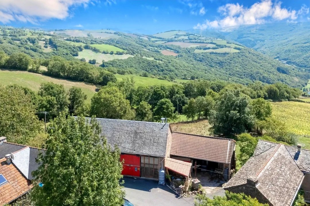 2 bedroom propriete in Connac, Aveyron, France