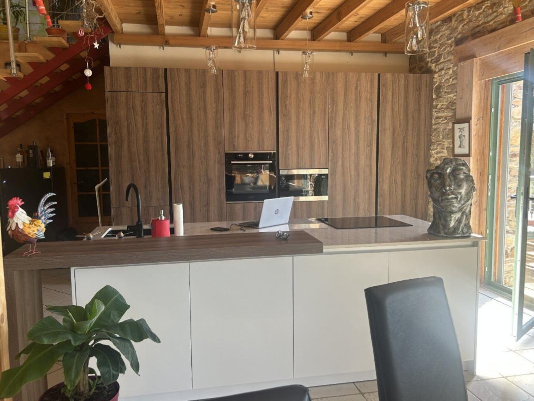 2 bedroom propriete in Connac, Aveyron, France