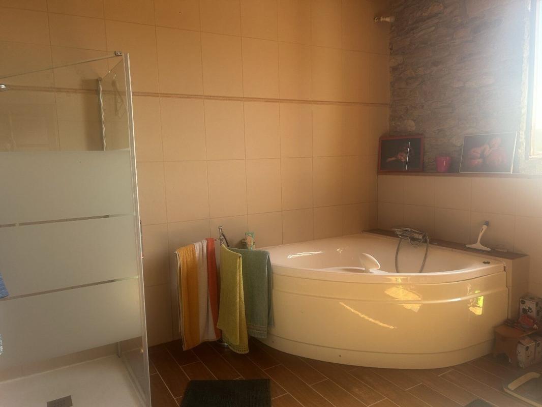 2 bedroom propriete in Connac, Aveyron, France