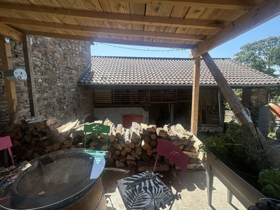 2 bedroom propriete in Connac, Aveyron, France