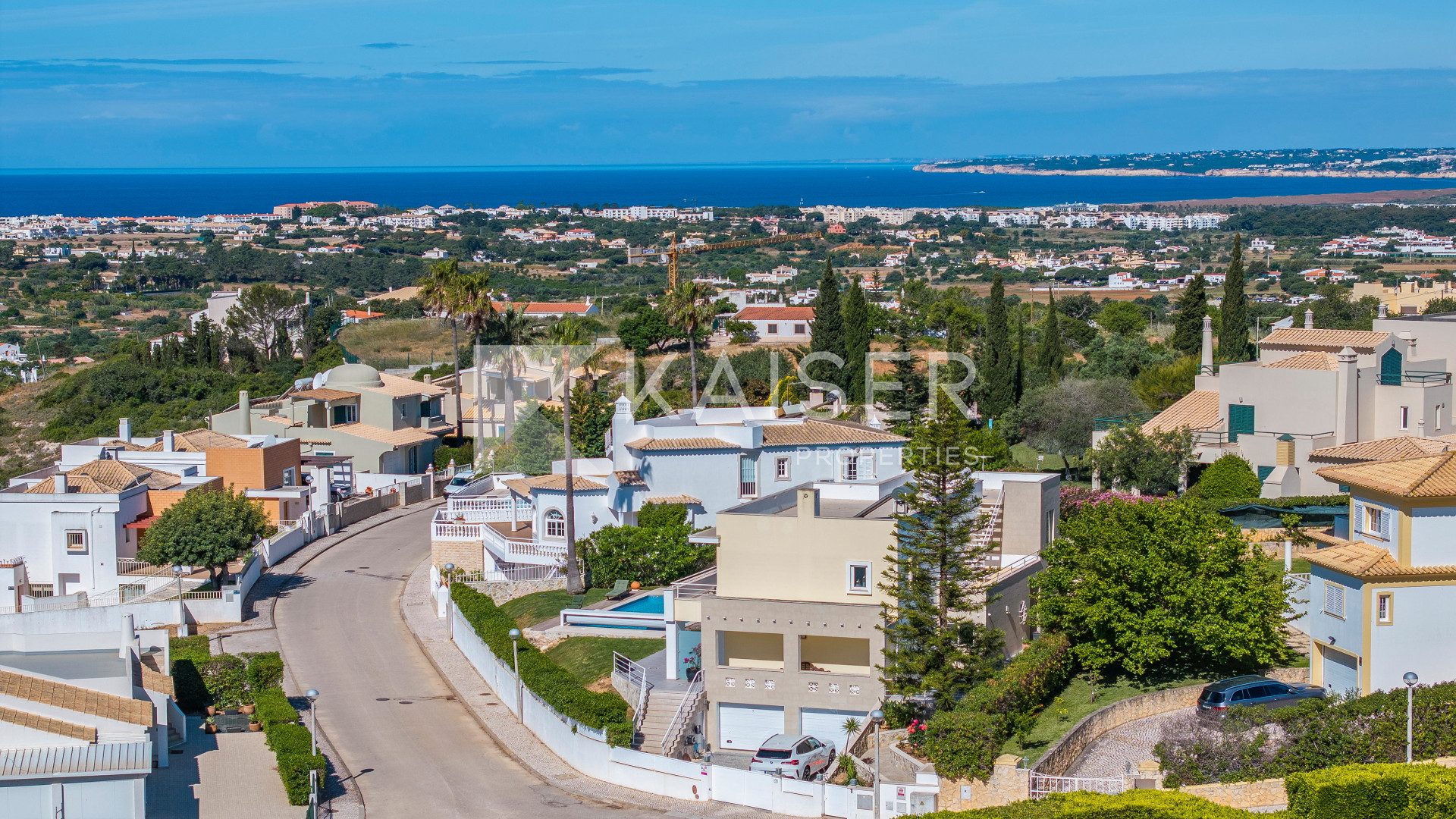 4 bedroom Villa house in Albufeira, Portugal – KP1348