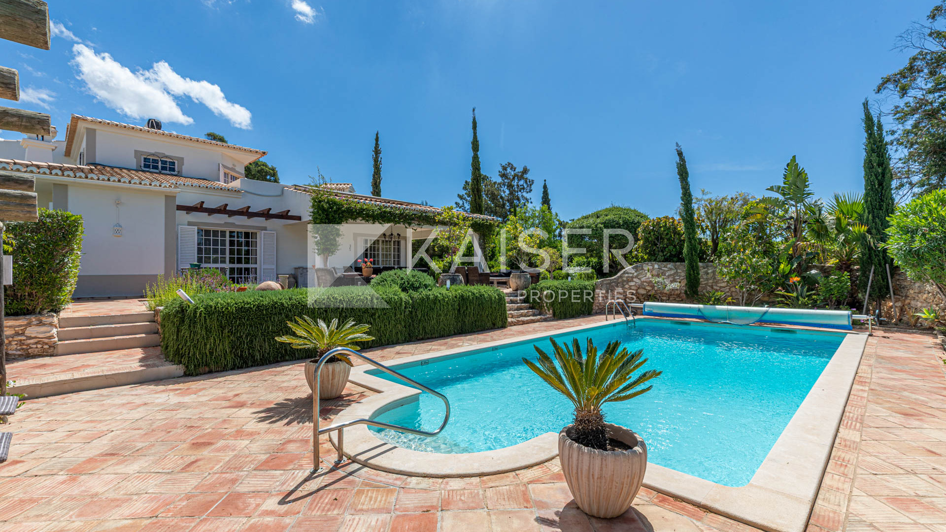 3 bedroom Villa house in Benagil, Portugal – KP1343