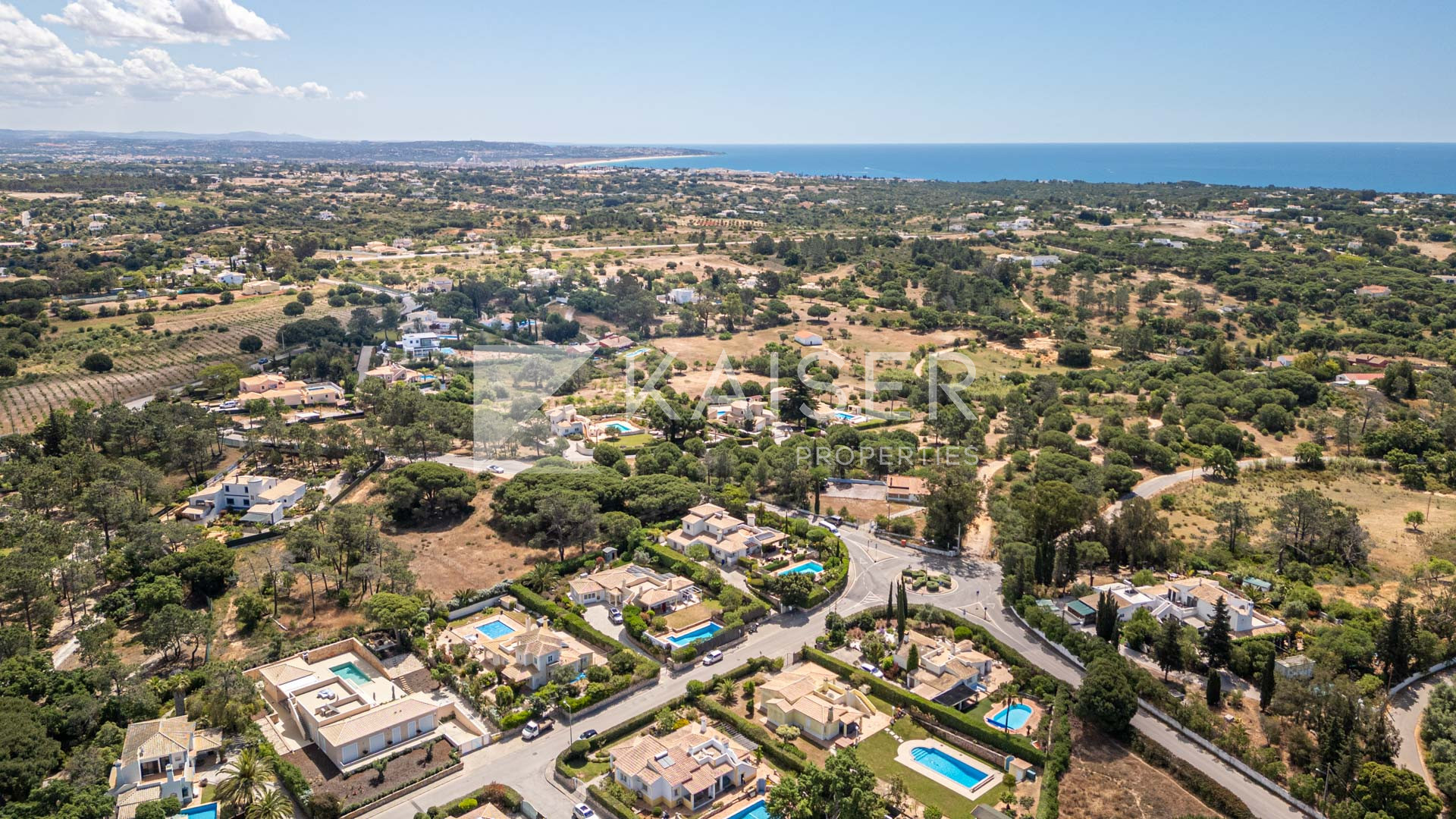 3 bedroom Villa house in Benagil, Portugal – KP1343