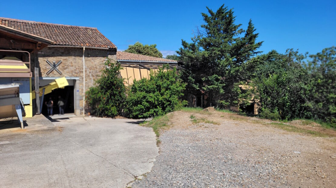 Barn in Faugeres, Herault, France – rf325000e