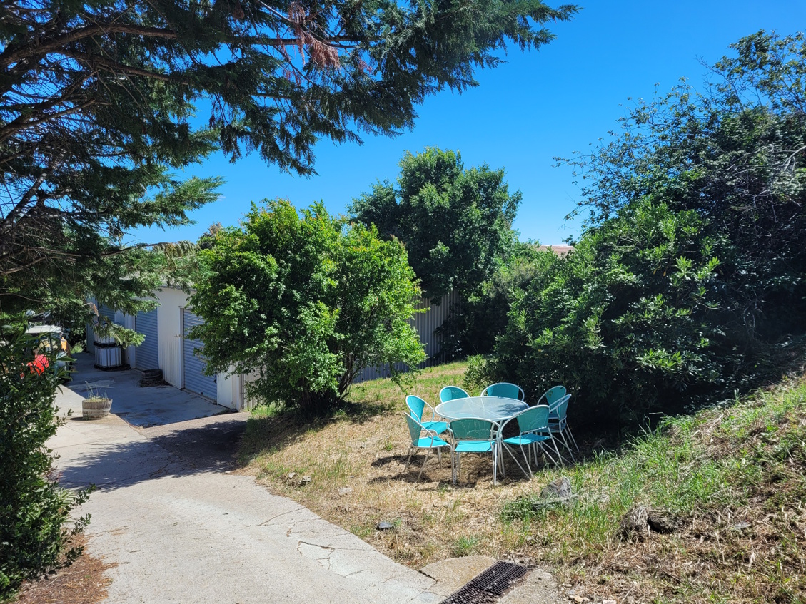 Barn in Faugeres, Herault, France – rf325000e