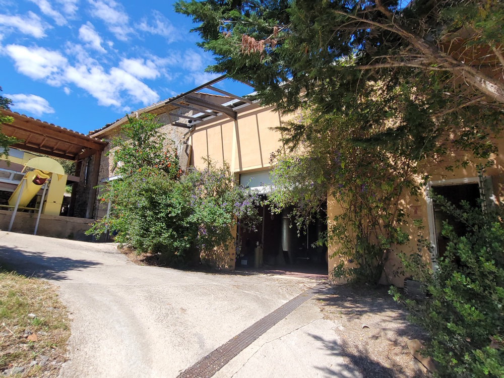 Barn in Faugeres, Herault, France – rf325000e