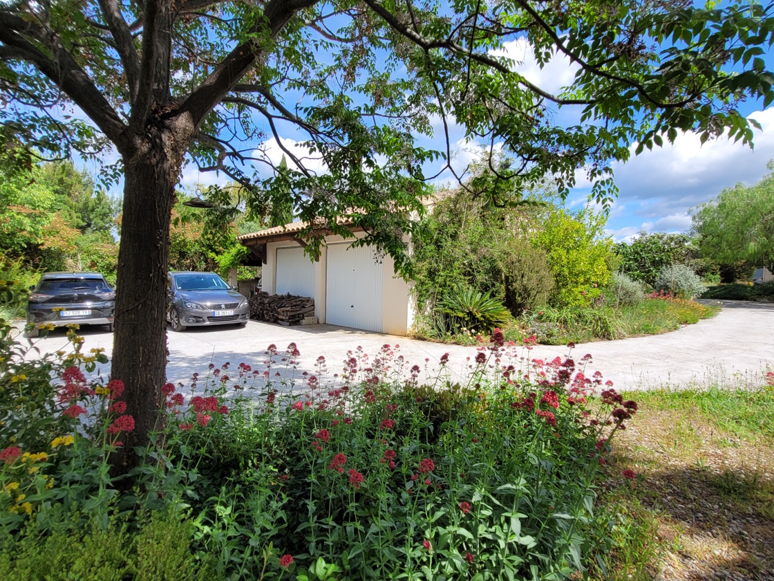 4 bedroom Detached House in Laurens, Herault, France – l556400eb