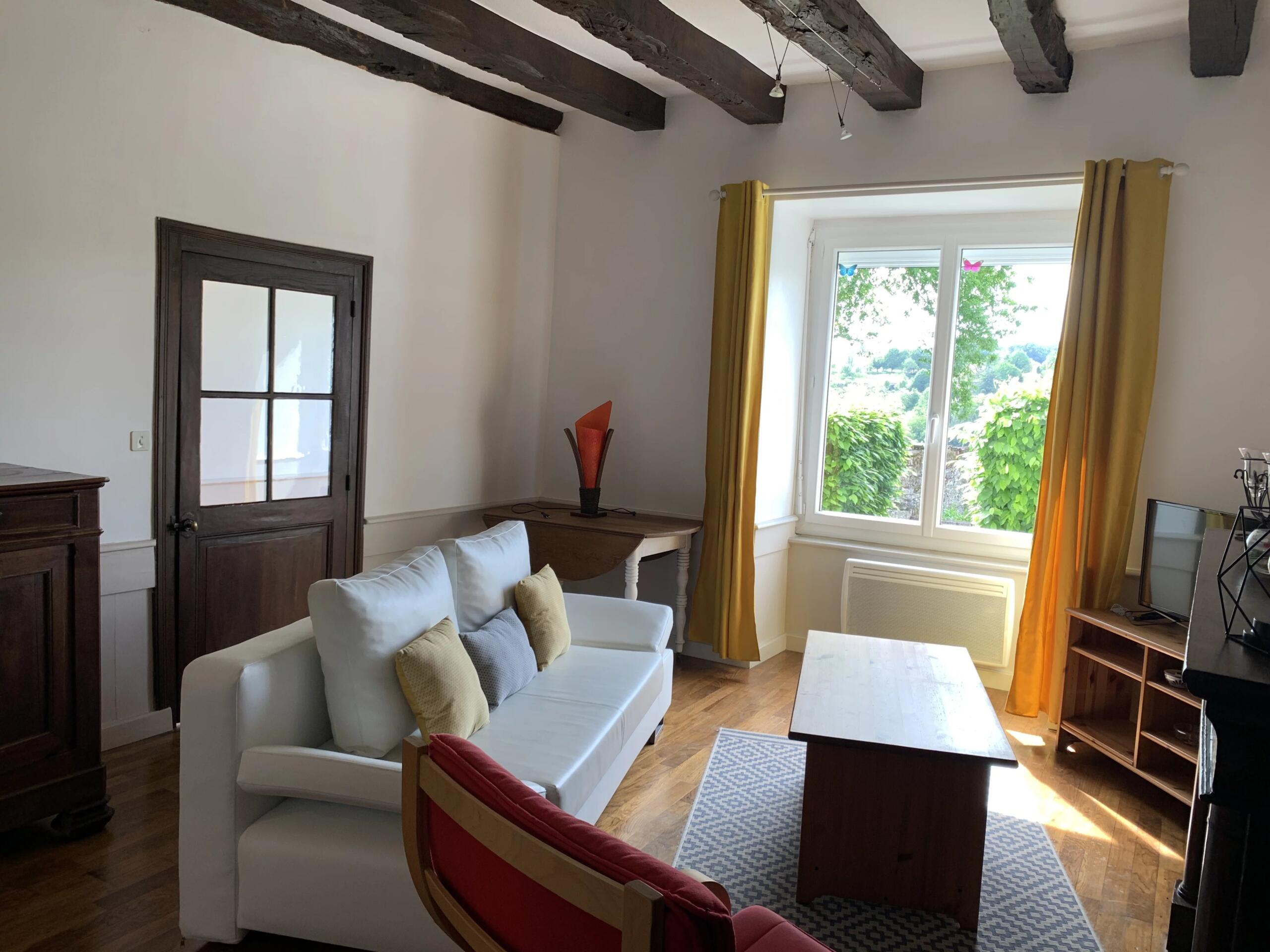 Charming 2 Bed Village Home with Garden & Château Views, Aquitaine – France – BVI85468