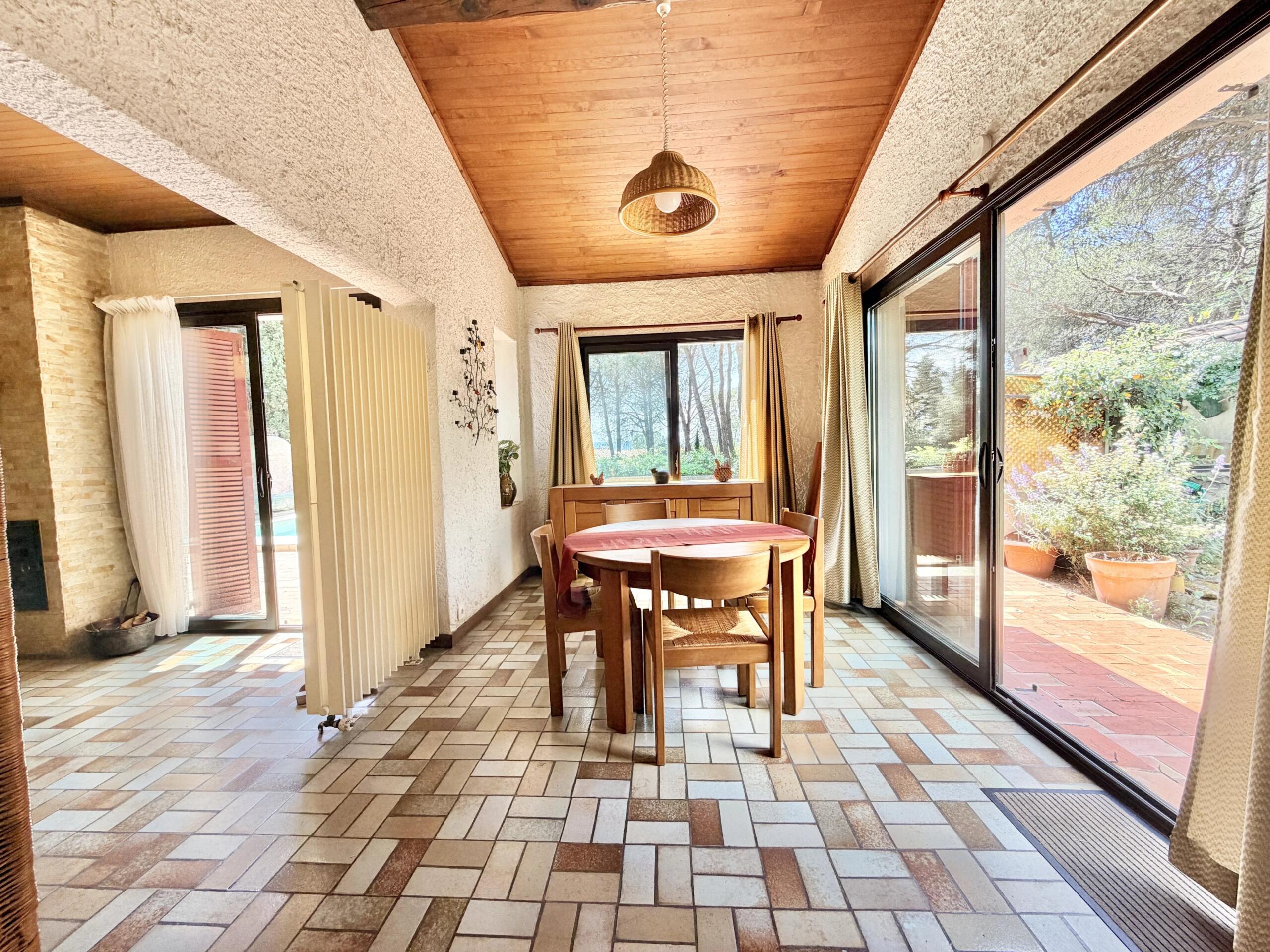 Mediterranean-Style Villa with Pool and Expansive Parkland Near Carcassonne, Languedoc-Roussillon – France – BVI84628