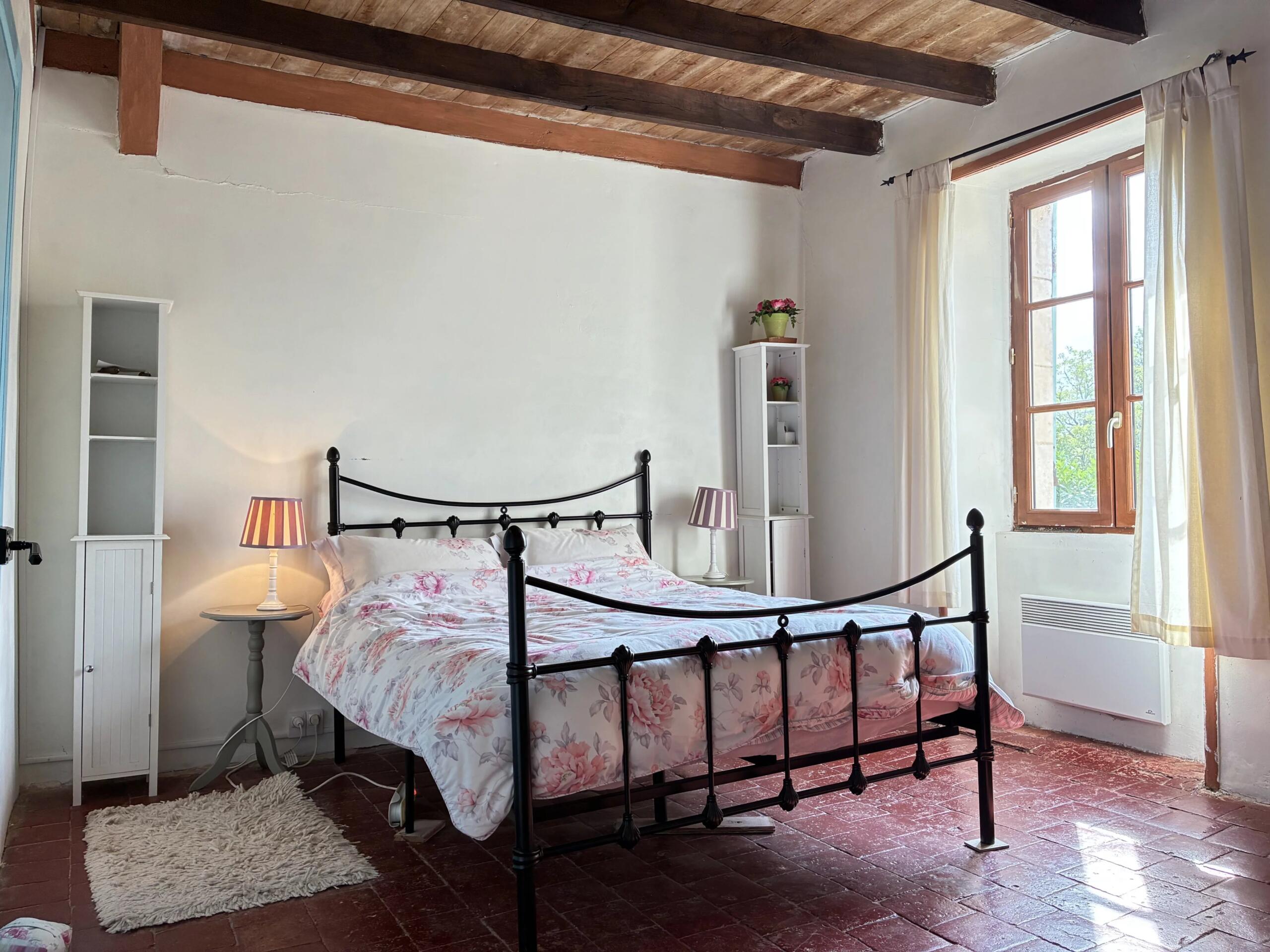 Charming village house with attached garden, Poitou-Charentes – France – BVI82710
