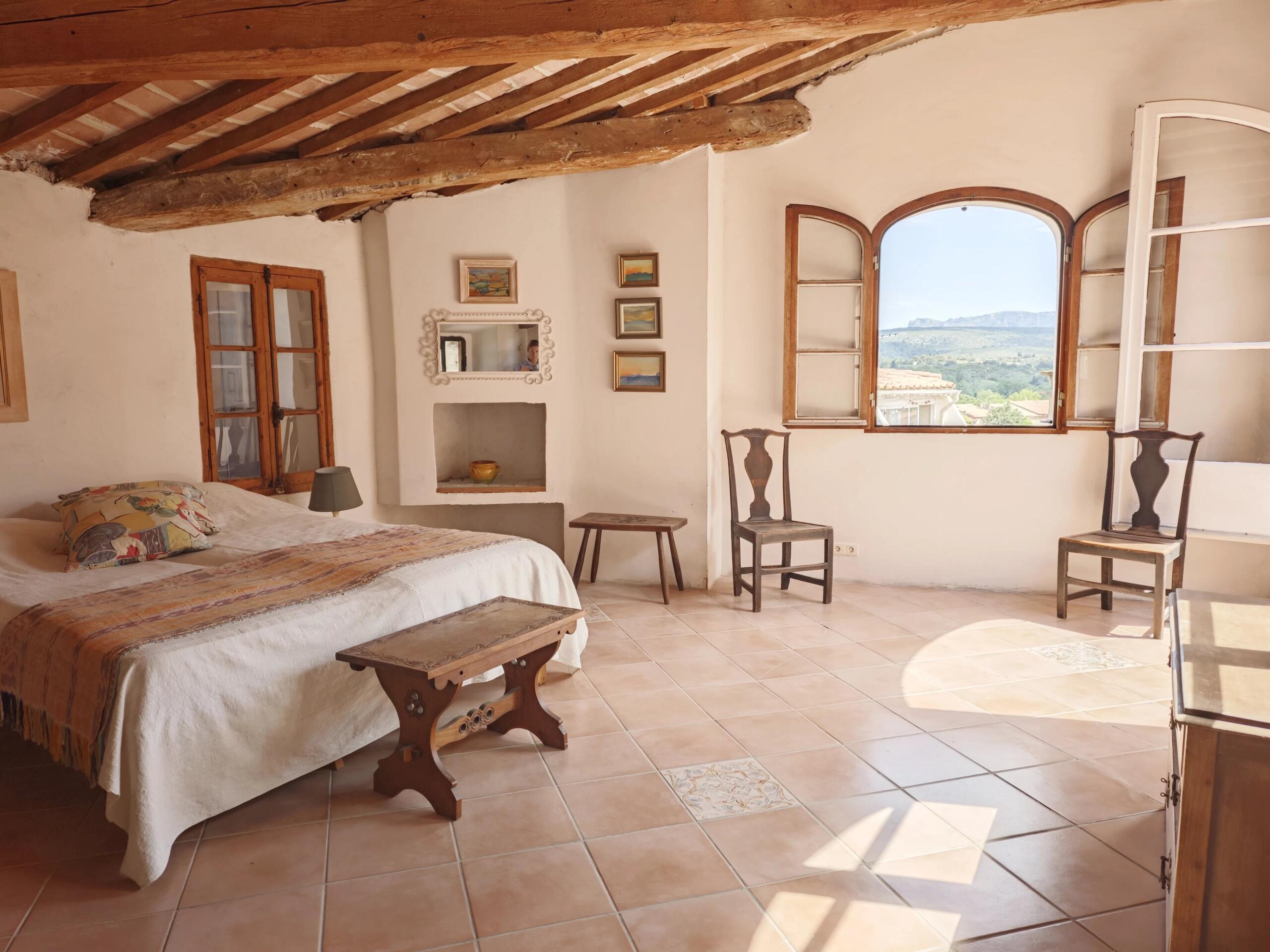 A rather lovely village house with superb roof terrace, Languedoc-Roussillon – France – BVI85146