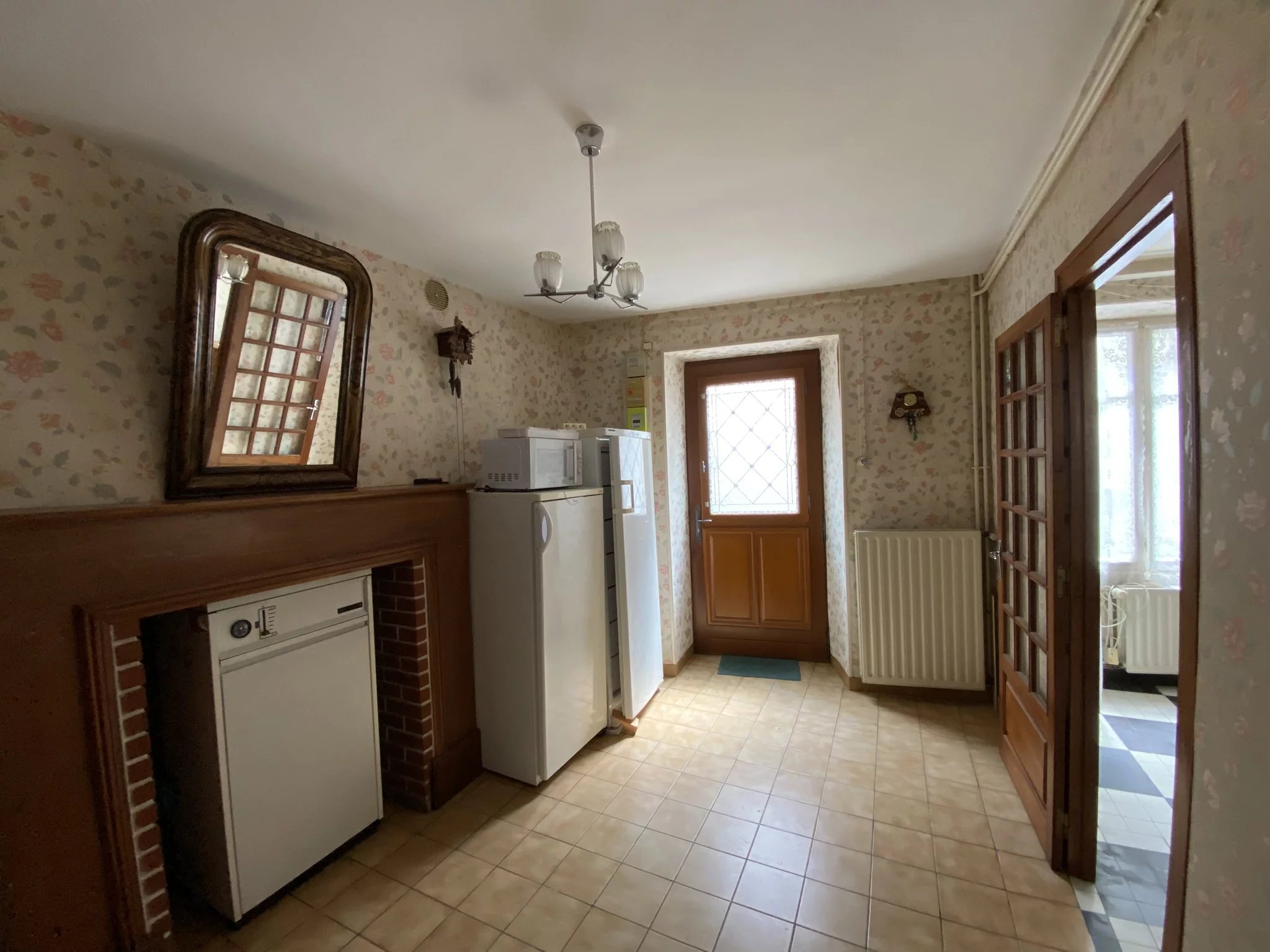 Charming  townhouse with a small garden, Limousin – France – BVI85648