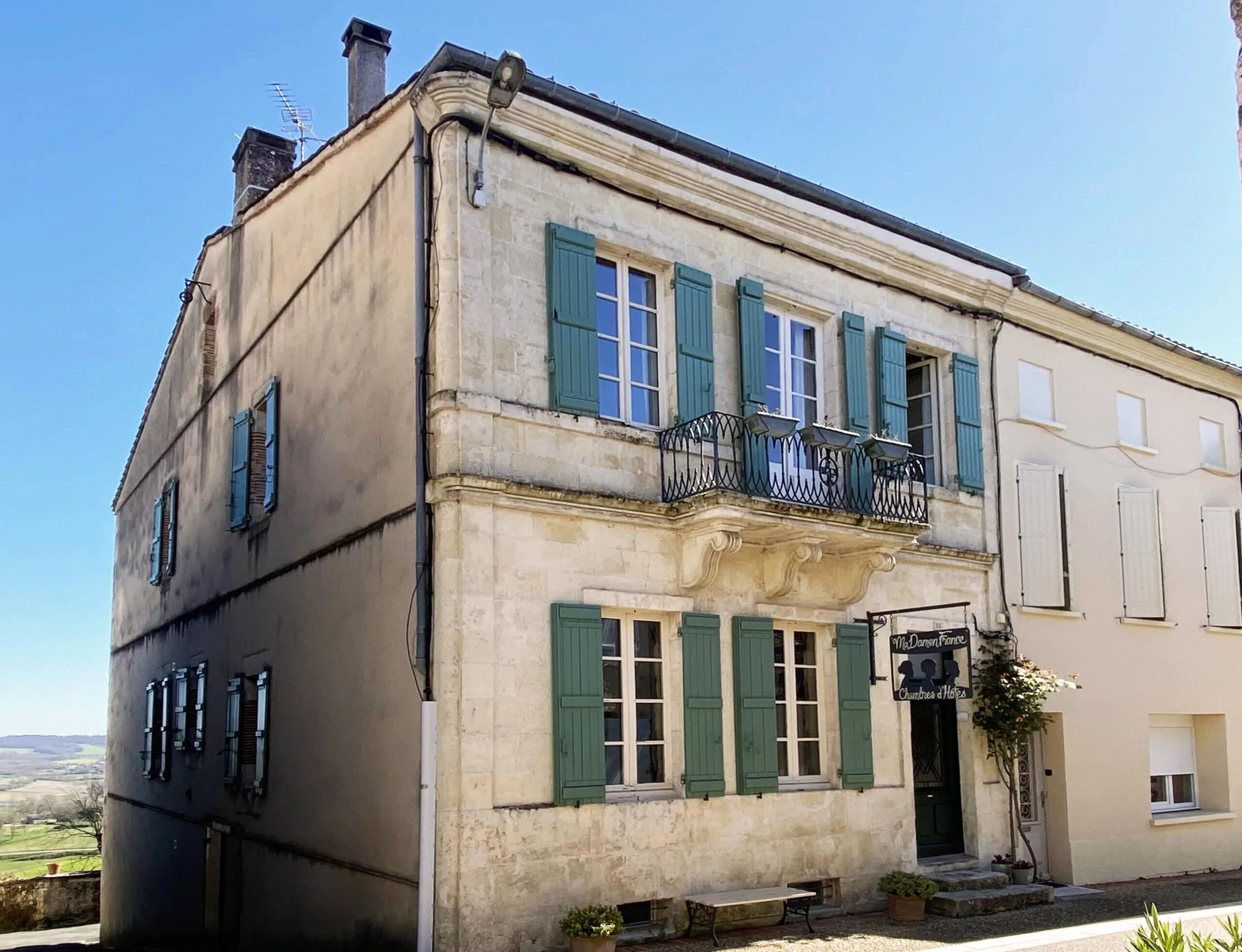 Large Village House with Panoramic Views, Aquitaine – France – BVI84908