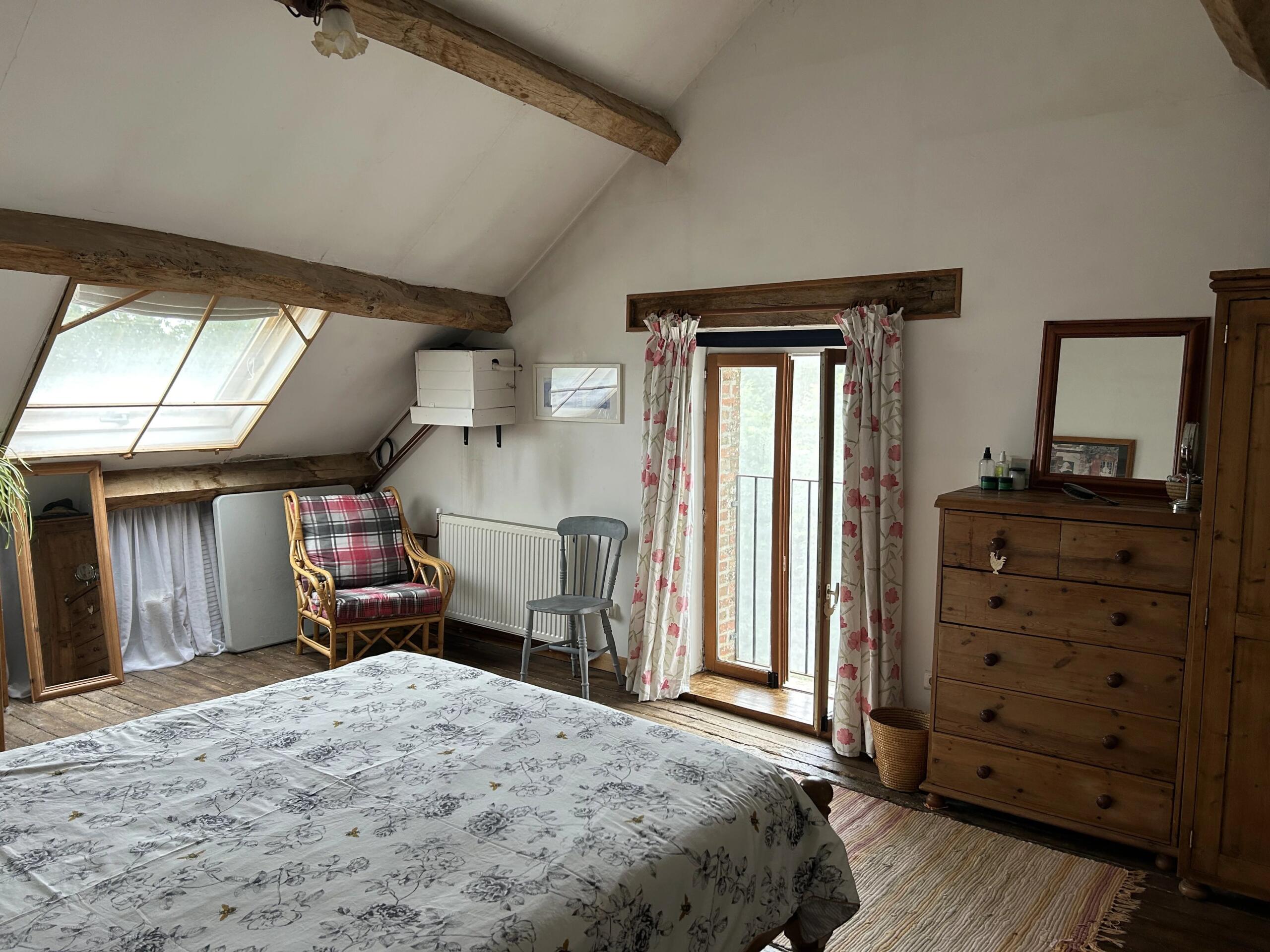 Pretty 3 bedroom cottage with outstanding views, Centre – France – BVI85593