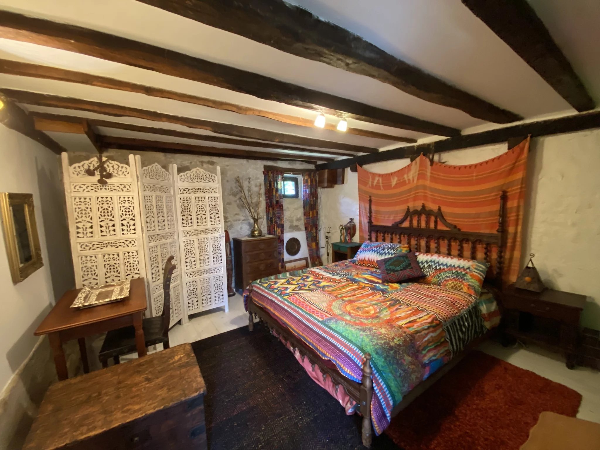 Beautifully renovated barn with character and exceptional living space, Limousin – France – BVI83988