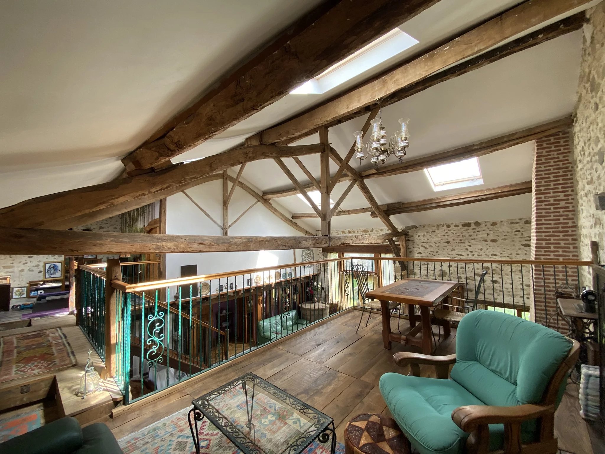 Beautifully renovated barn with character and exceptional living space, Limousin – France – BVI83988
