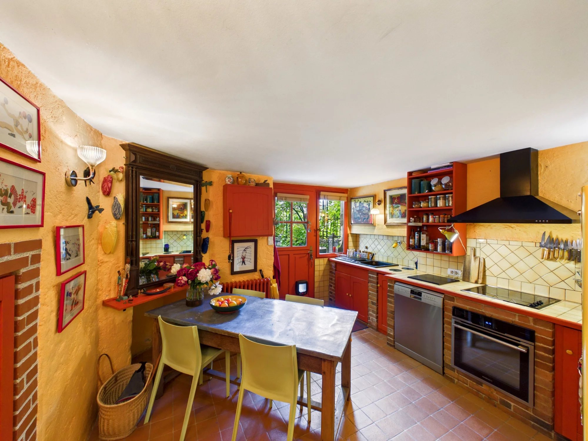 Stylish, historic home with panoramic views!, Limousin – France – BVI85505