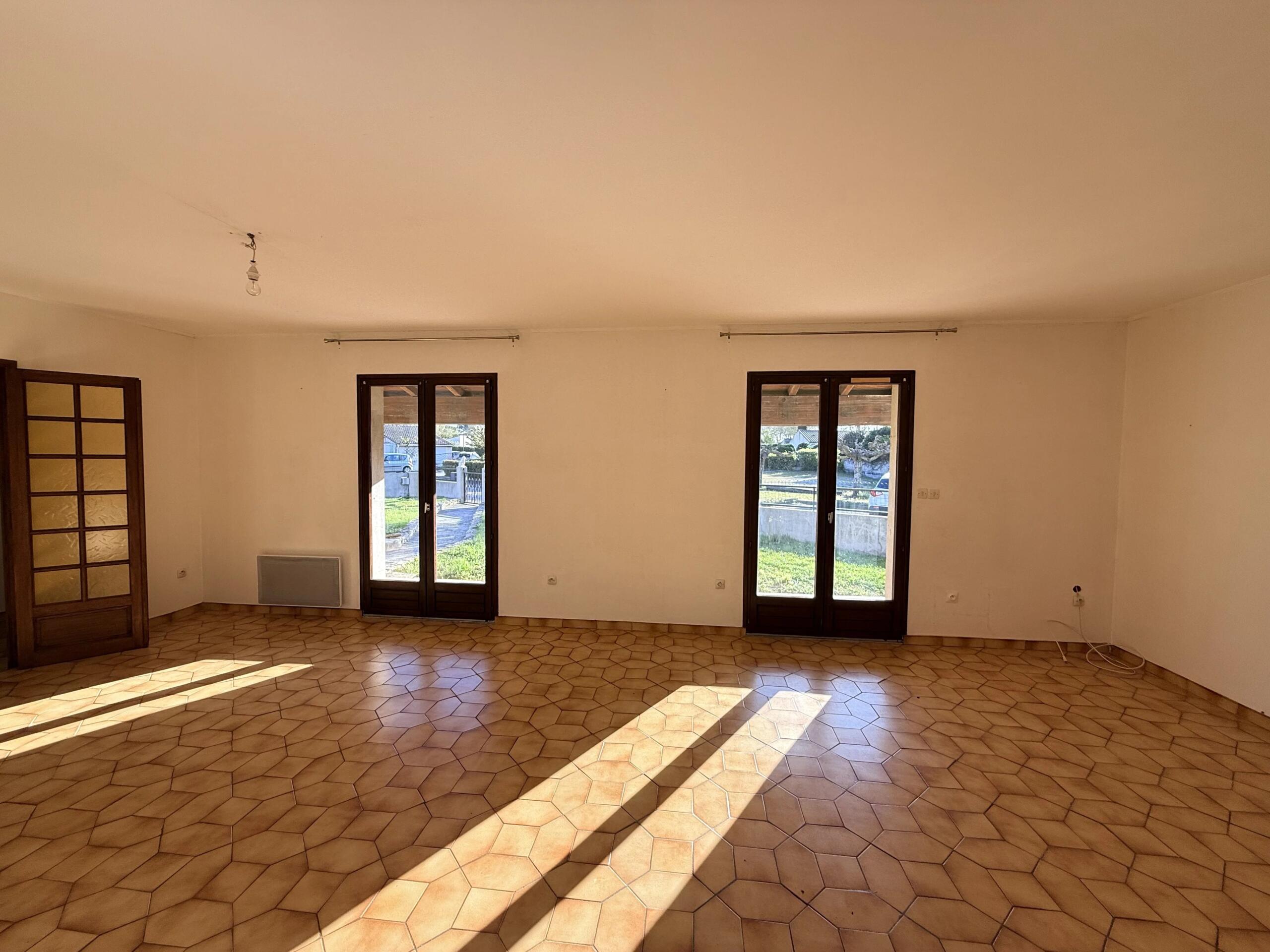 A Charming Villa in the Heart of Southern France, Languedoc-Roussillon – France – BVI85129