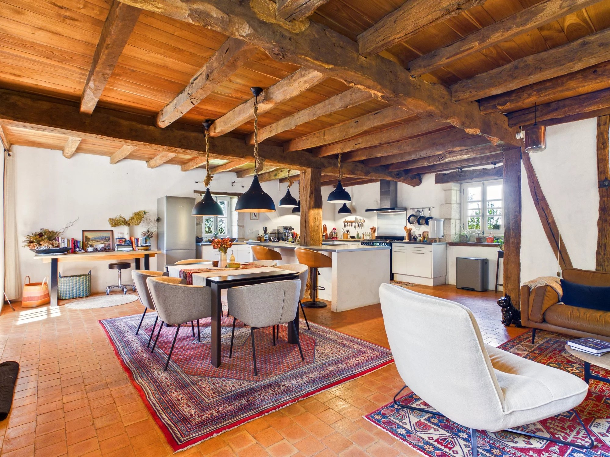 Lovely Stone Farmhouse with a Pool in a Countryside Setting, Aquitaine – France – BVI85264