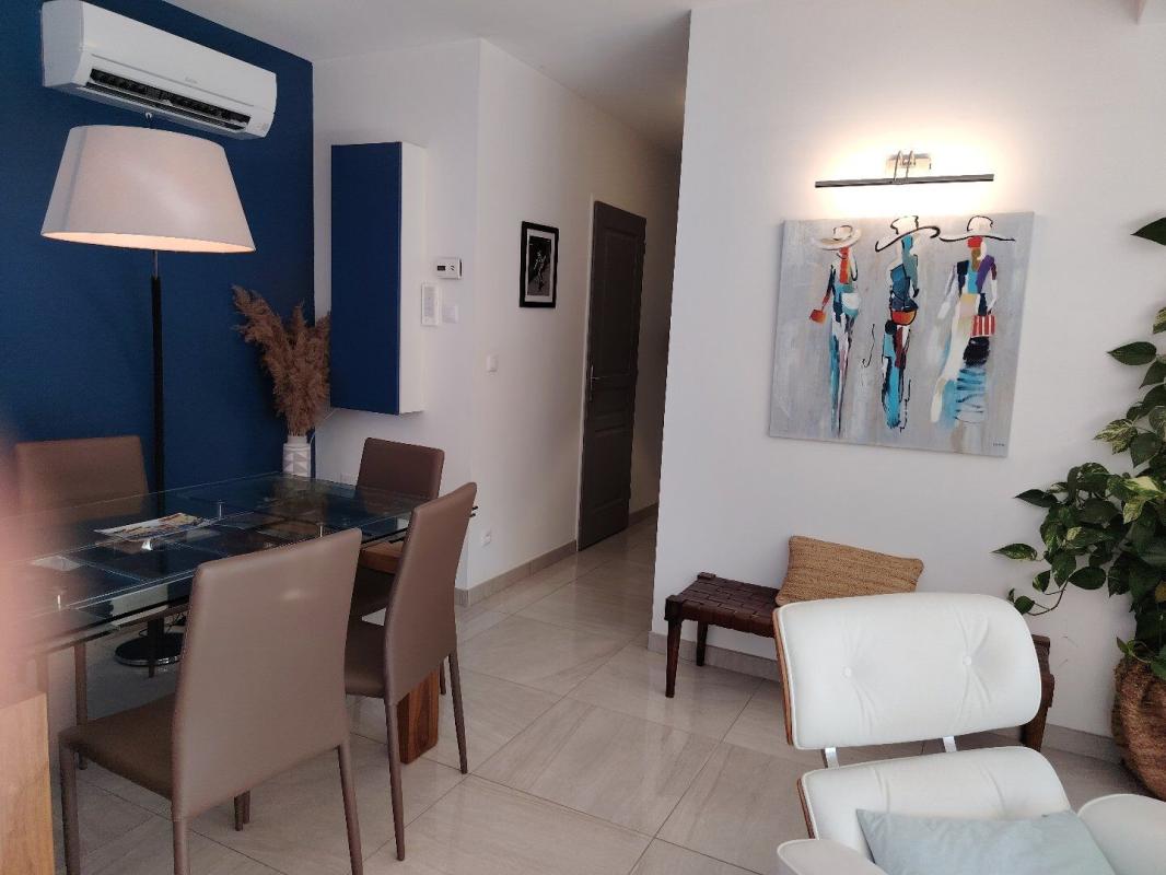 3 bedroom maison recente in Maubec, Vaucluse, France