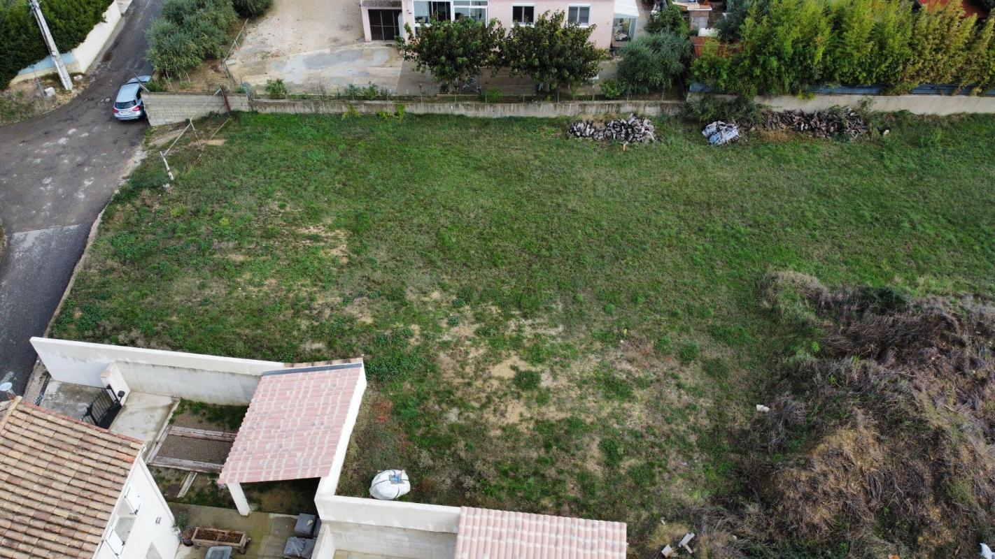 terrain a batir in Saint Genies De Comolas, Gard, France